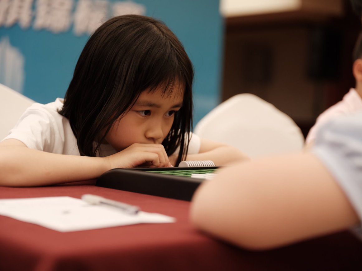 杭州市休闲智力运动公开赛（国际跳棋、五子棋、扑克、魔方、黑白棋、军棋）暨2025“栢龙杯”青少年黑白棋锦标赛圆满落幕