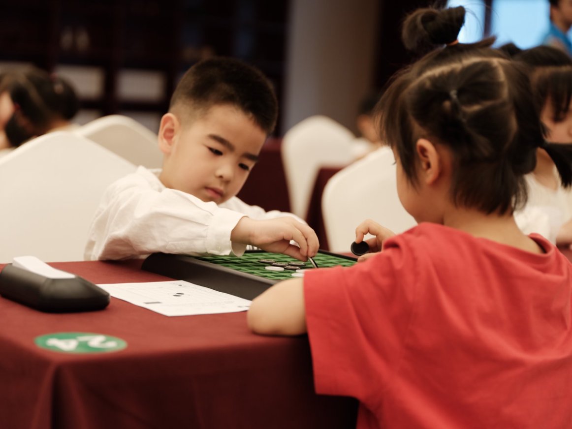 杭州市休闲智力运动公开赛（国际跳棋、五子棋、扑克、魔方、黑白棋、军棋）暨2025“栢龙杯”青少年黑白棋锦标赛圆满落幕