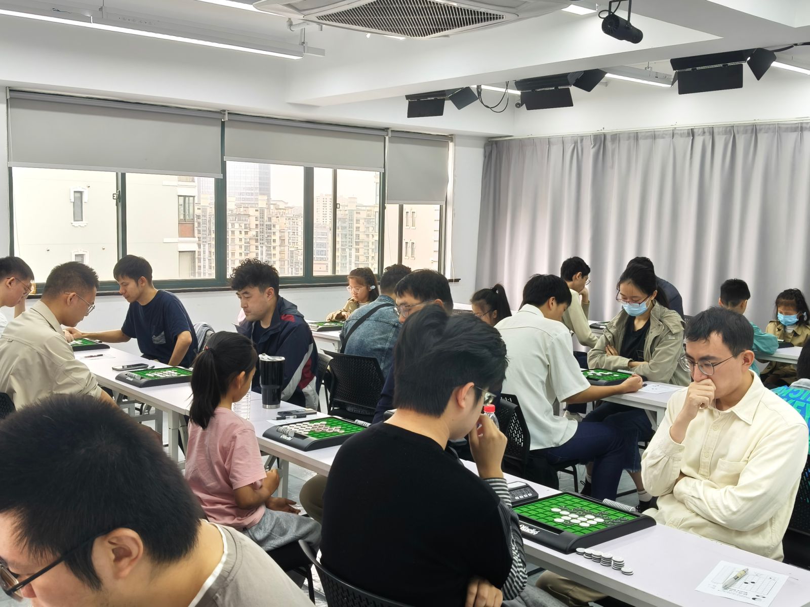 第七届“栢龙杯”上海黑白棋公开赛圆满落幕! 第七届“栢龙杯”上海黑白棋公开赛圆满落幕!