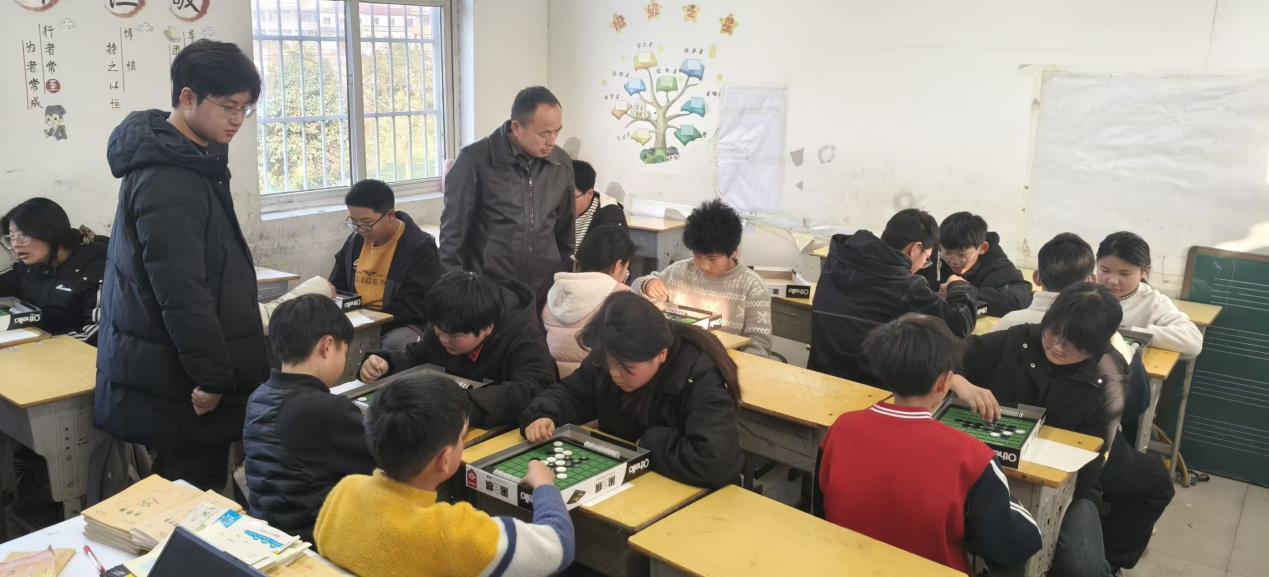 推广智力运动，共建特色校园 —— 中国黑白棋联盟助力“栢龙杯”阜阳看河小学推广赛圆满举行